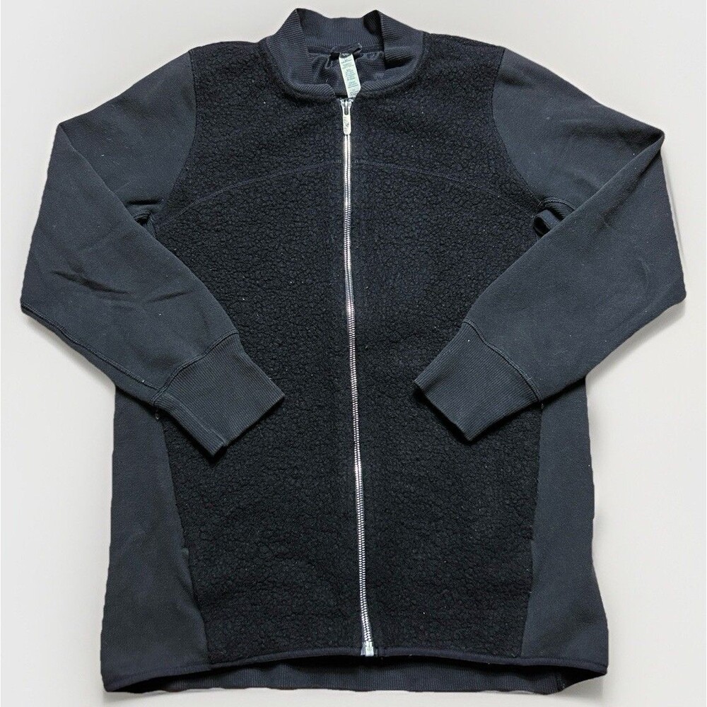 Lululemon Black Women's Stand Out Sherpa Fleece Jacket Full Zip Size 10 Sweater